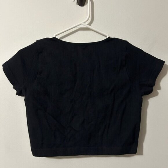 Garage Black V Neck Cropped  Top - Picture 2 of 3
